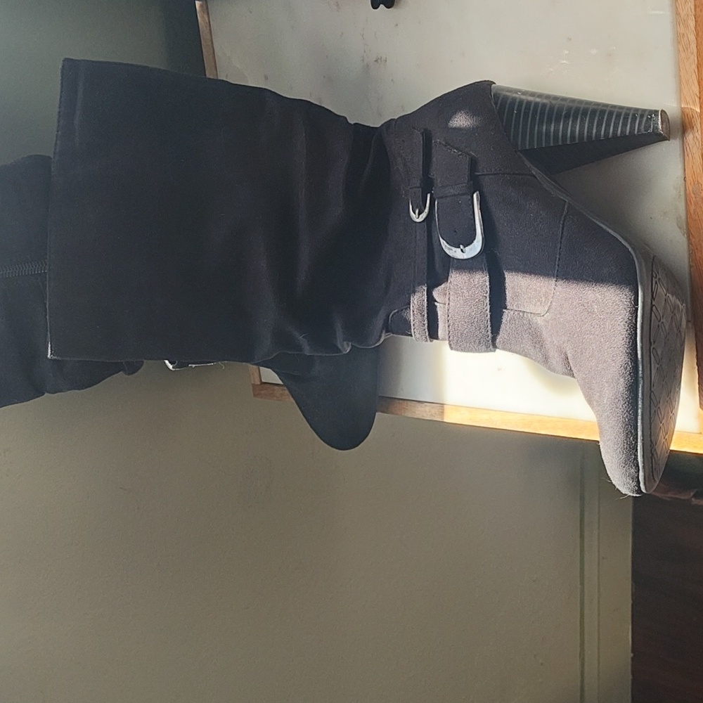 Black boots